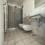 Дом отдыха Mana House2 *